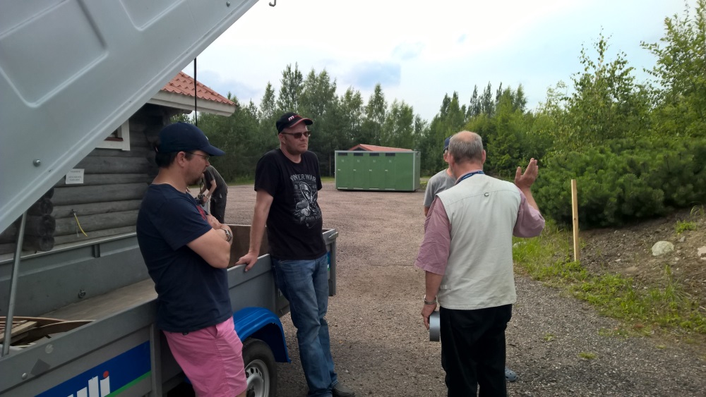 ... ja lopuksi oli jäljellä vain koko komeuden purkaminen.